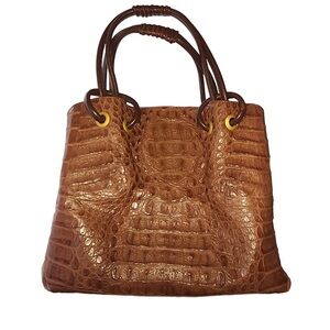 Chic Crocodile-Embossed Tan Tote Bag